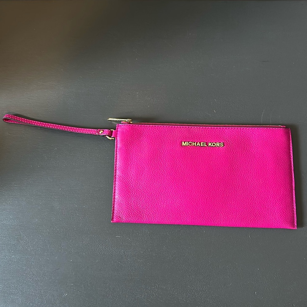 Michael Kors Pink Leather Wristlet